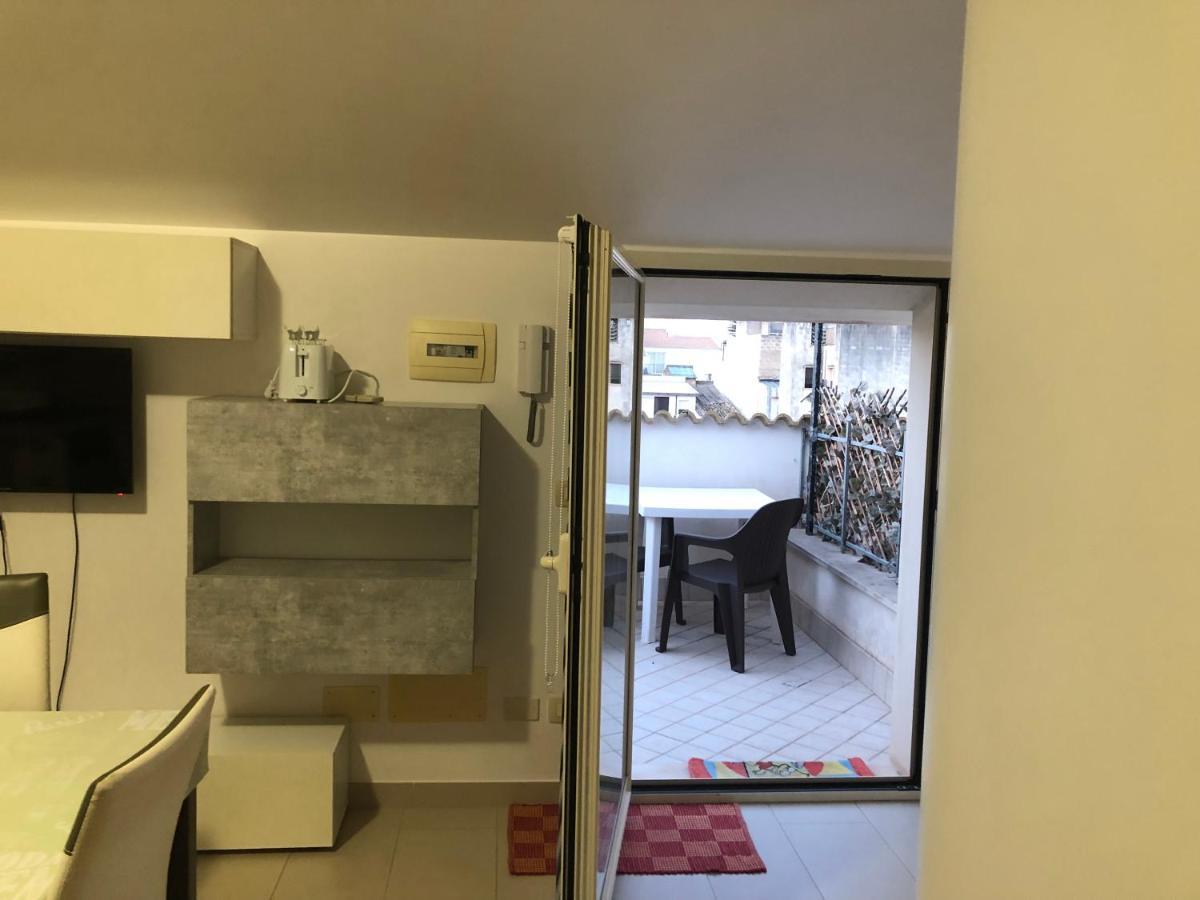 Mansarda Mentana Due Apartment Витория Екстериор снимка