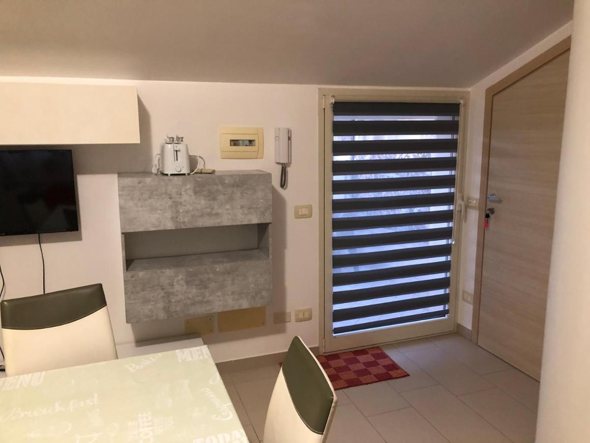 Mansarda Mentana Due Apartment Витория Екстериор снимка